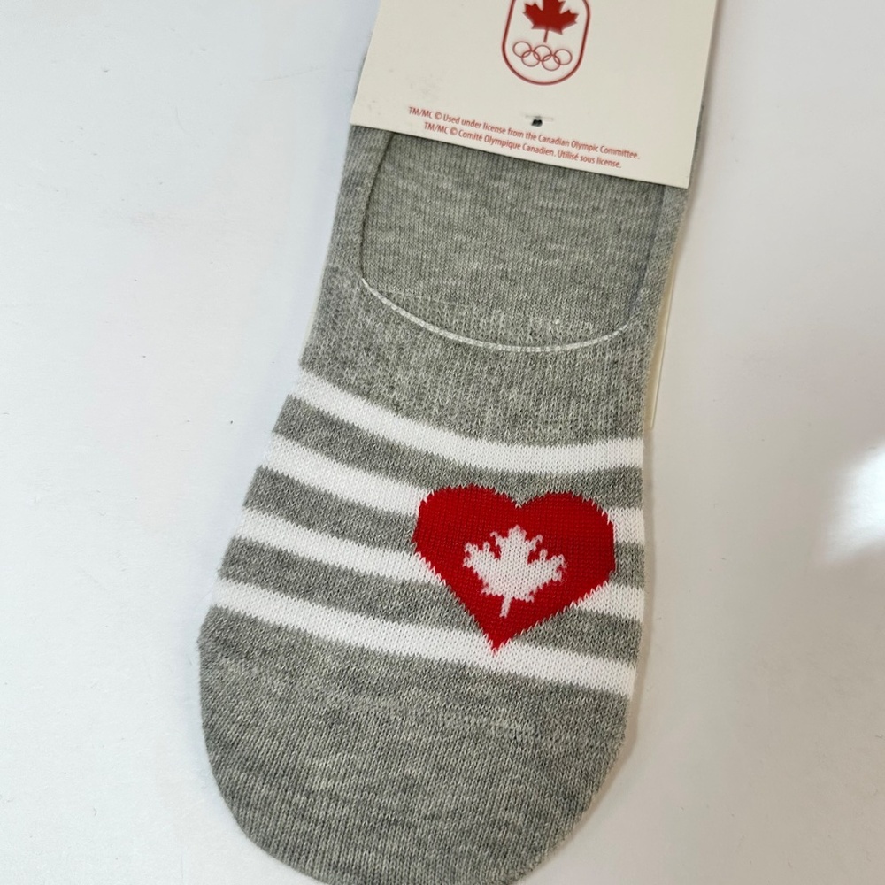 ✨2 for $10✨   Team Canada Olympic Socks – Hudson’s Bay - Picture 2 of 8